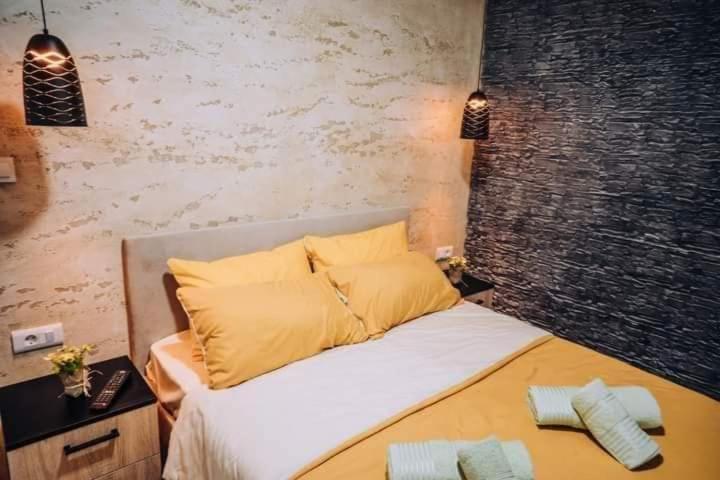 Finesi Apartments Ohrid Luaran gambar